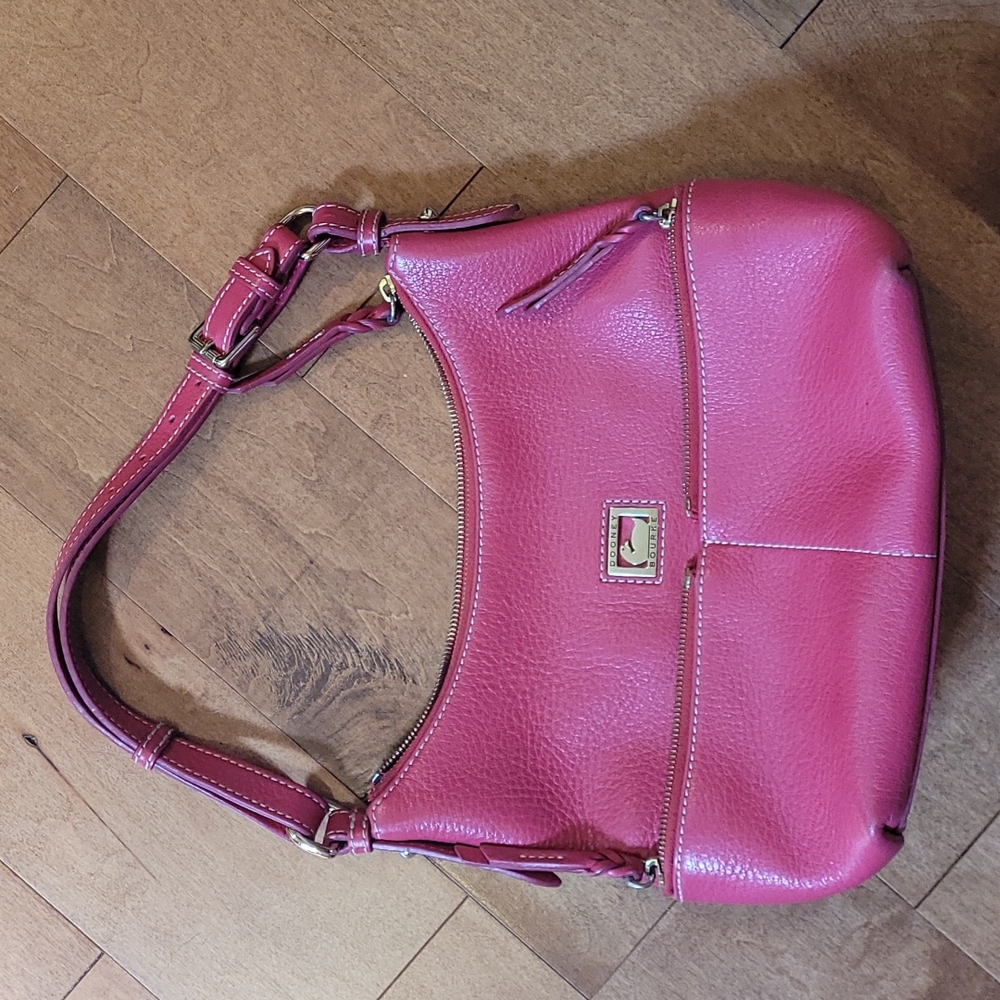 Dooney and Bourke coral leather purse
